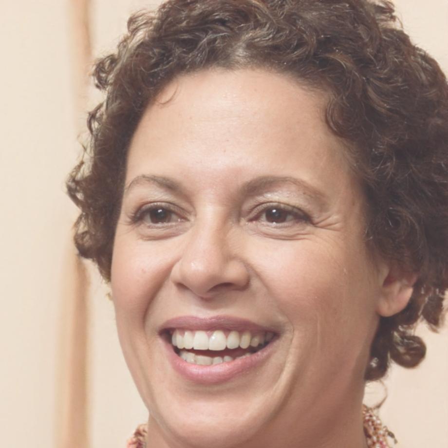 Portraitfoto von Marianne Völkner
